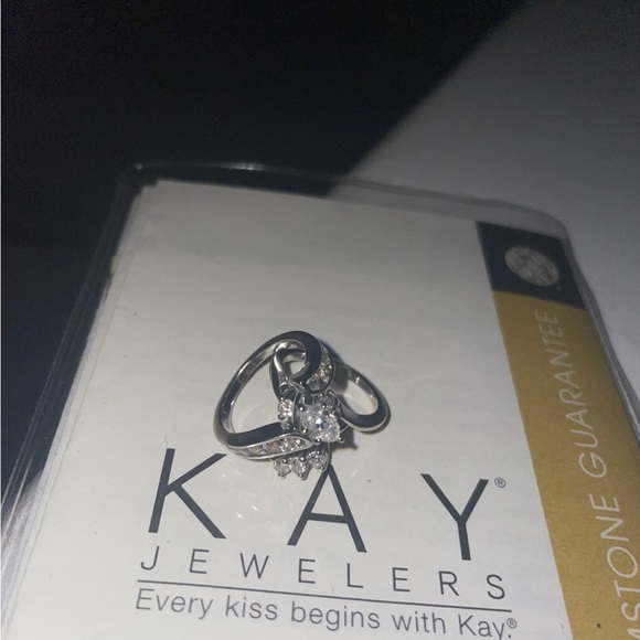 Kay Jewelers White Diamond Wedding Band Set - Picture 5 of 12